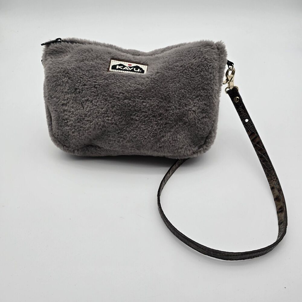 Kavu Bag Gray Sherpa Teddy Fleecey Snuggy Crossbody Purse